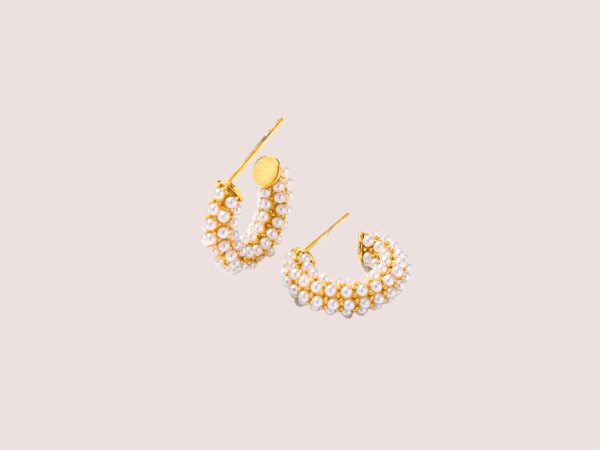 chunky pearl hoops