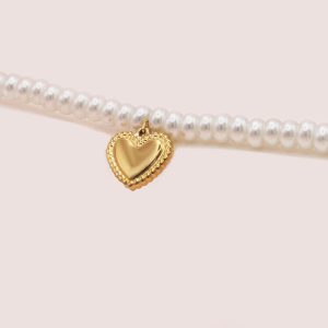 heart pearl pendant