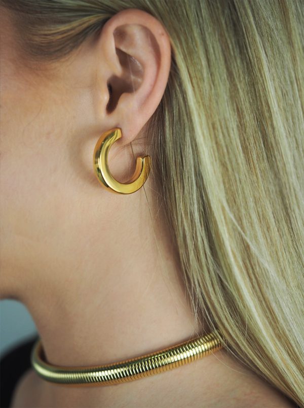 chunky hoop gold earrings