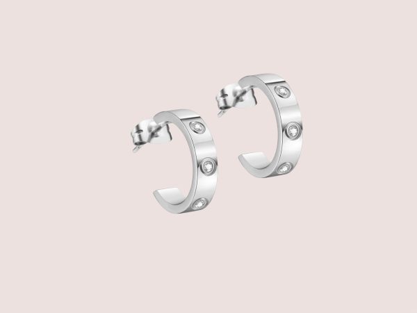 diamond style earrings in silver