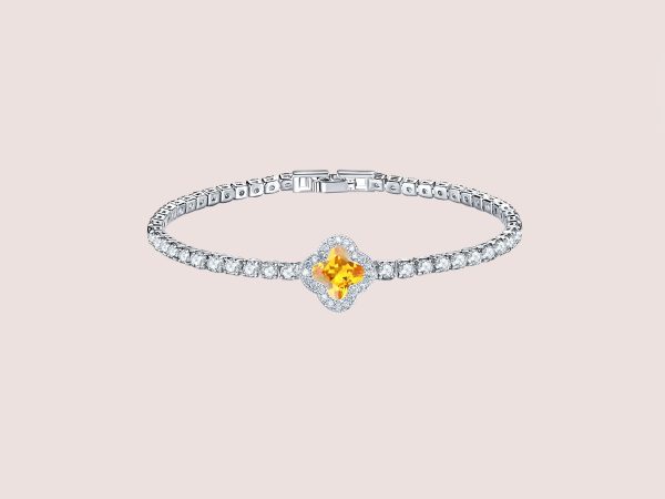 Moissanite Diamond Clover Bracelet orange