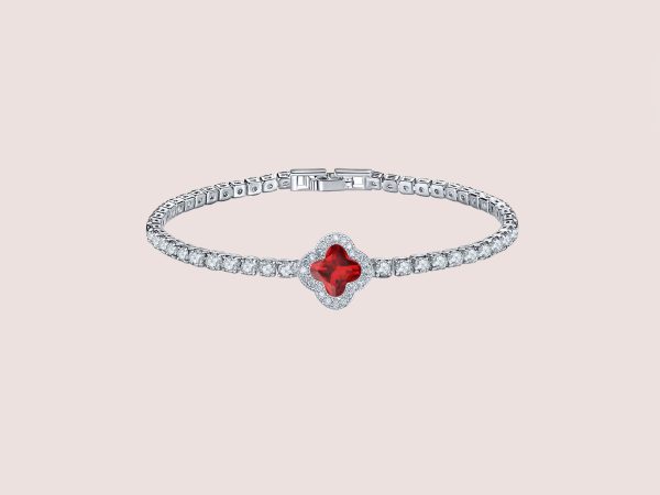 Moissanite Diamond Clover Bracelet red