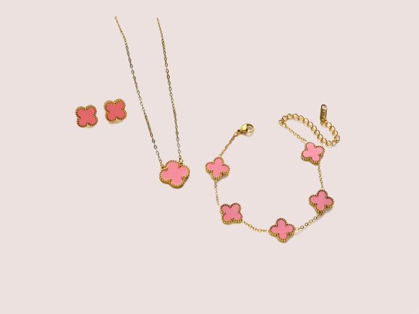 3 piece clover set pink