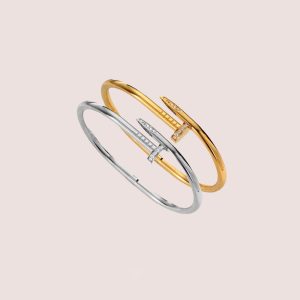 Moissanite bangle