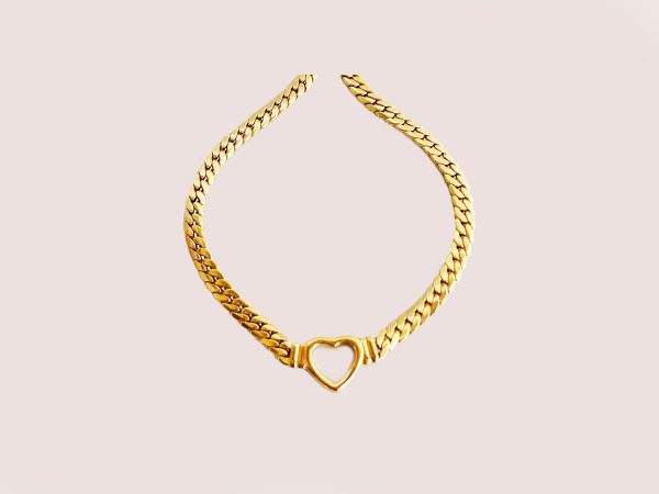 heart necklace in gold